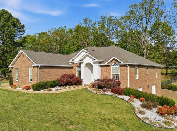 3477 State Route K, West Plains, MO 65775
