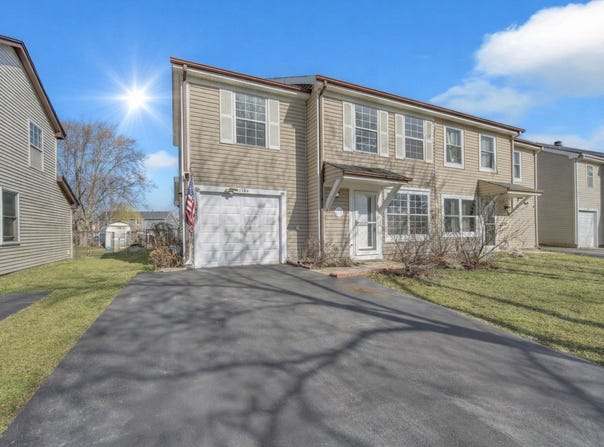1784 Mccormick Lane, Hanover Park, IL 60133