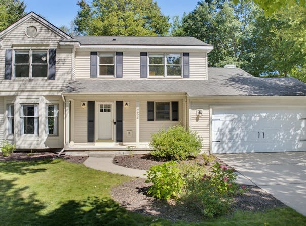 5628 Bloomfield Drive, Midland, MI 48642