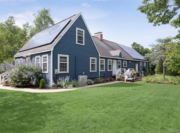 9 Aberdeen Lane, Southampton, NY 11968