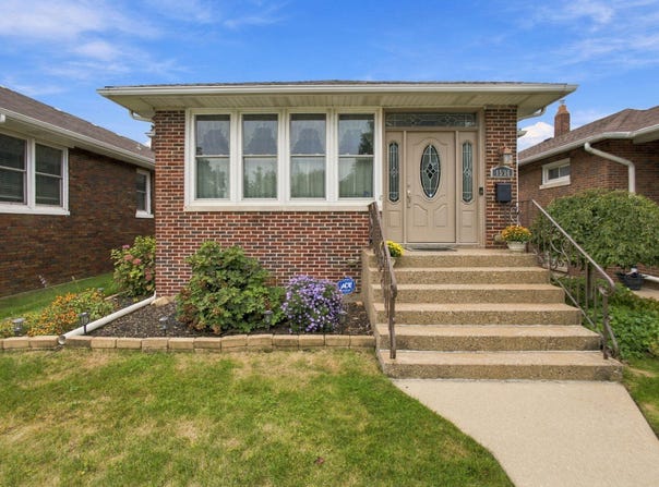 1536 Brown Avenue, Whiting, IN 46394