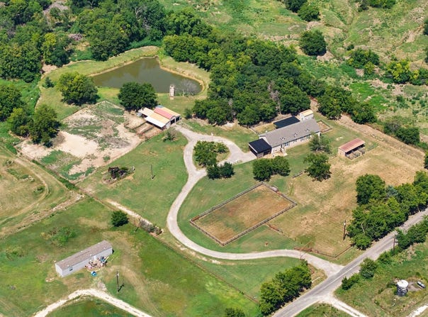 1135 Leo Andrews Road, Whitesboro, TX 76273