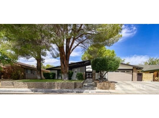 1007 Scott St, Ridgecrest, CA 93555