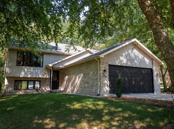 788 Gainsboro Road, Davis, IL 61019