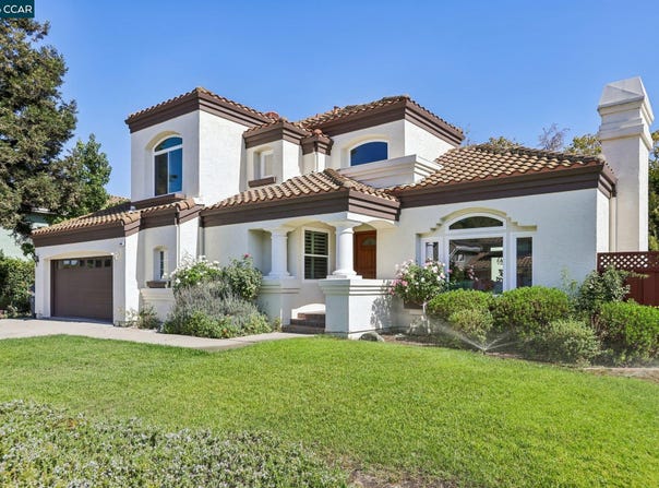 384 Via Loma, Morgan Hill, CA 95037