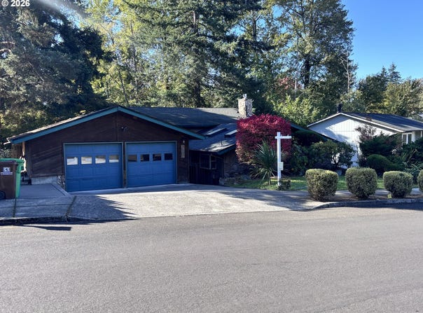 3820 SE EL CAMINO Dr, Gresham, OR 97080