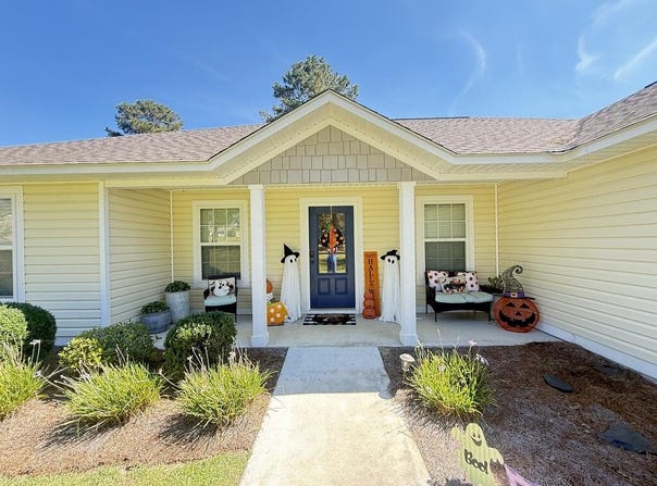 1617 Baymeadows Dr E, Douglas, GA 31535