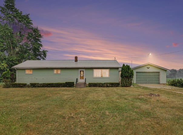 524 Hubbell Road, Orleans, MI 48865