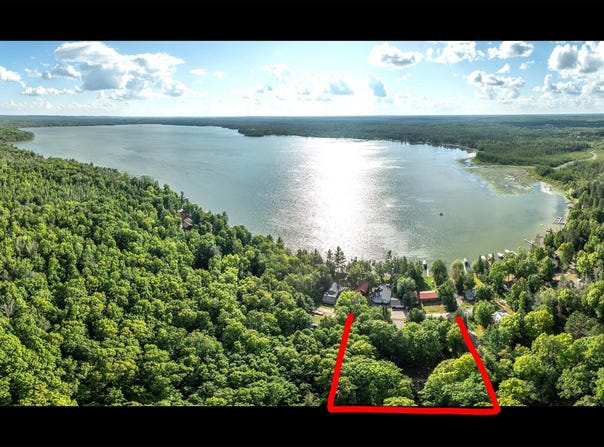 10567 COES LANDING, Argonne, WI 54511