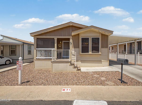 2131 E UNION HILLS Drive, Phoenix, AZ 85024