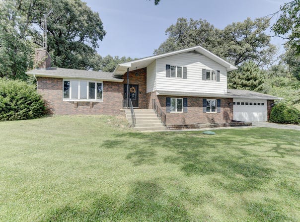 1914 Belshaw Road, Lowell, IN 46356