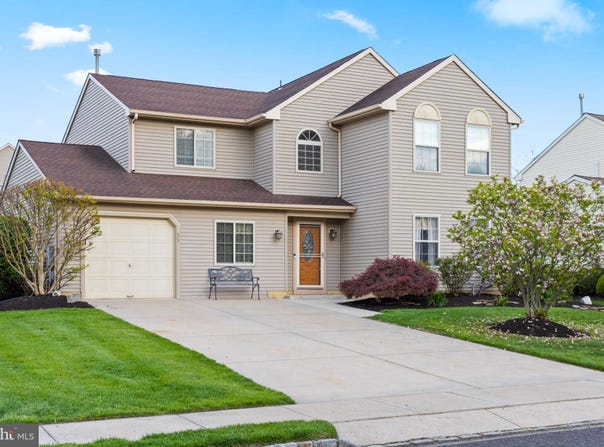 25 SPRINGCRESS Drive, DELRAN, NJ 08075