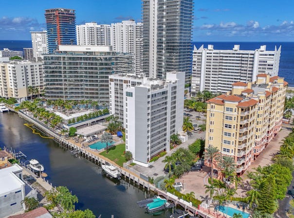 1391 S Ocean Boulevard, Pompano Beach, FL 33062