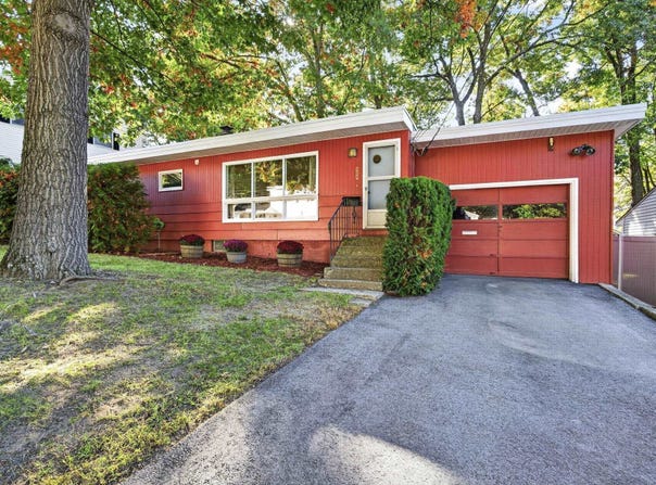 73 Constant Street, Manchester, NH 03103