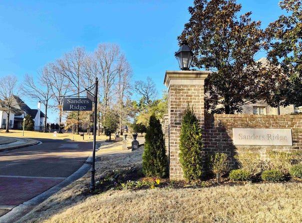 2447 SANDERS RIDGE Dr lot: 23, Germantown, TN 38138