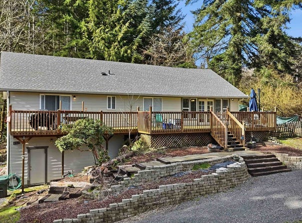 421 MCADAMS Rd, Longview, WA 98632