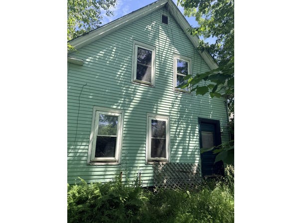 1769 Washington Road, Waldoboro, ME 04572