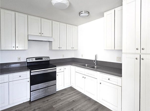 320 E Hullett, Long Beach, CA 90805