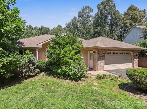 7 Firestone Court, Etowah, NC 28729
