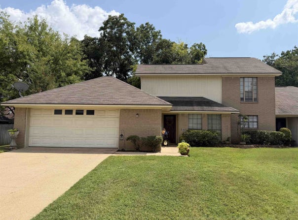 102 Sage Rd, Longview, TX 75604