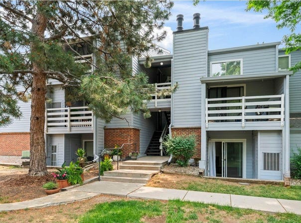 3121 S Tamarac Dr, Denver, CO 80231