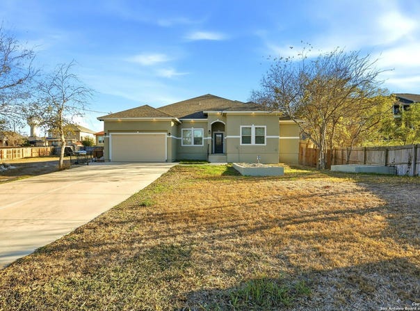 7802 Clearwater Blvd, Selma, TX 78154