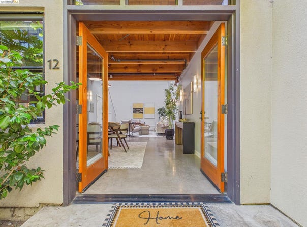 1695 15th, Oakland, CA 94607