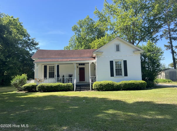 183 Nc 124 W, Macclesfield, NC 27852