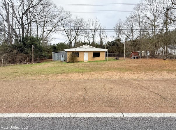 2849 U.S. 51, Bogue Chitto, MS 39629