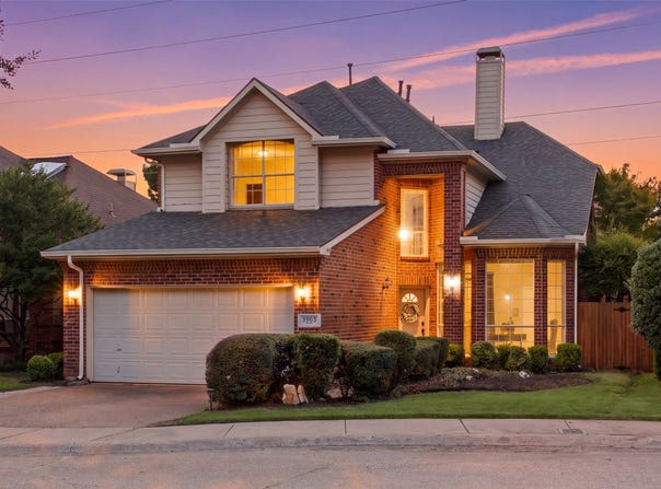 3903 Rive Lane, Addison, TX 75001