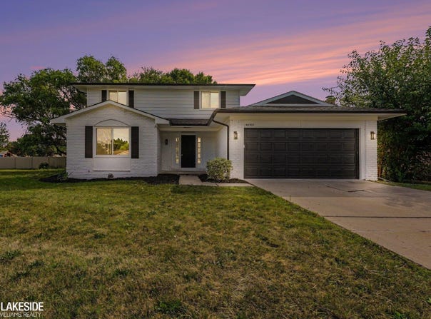 46500 Meadow Lane, Macomb, MI 48044
