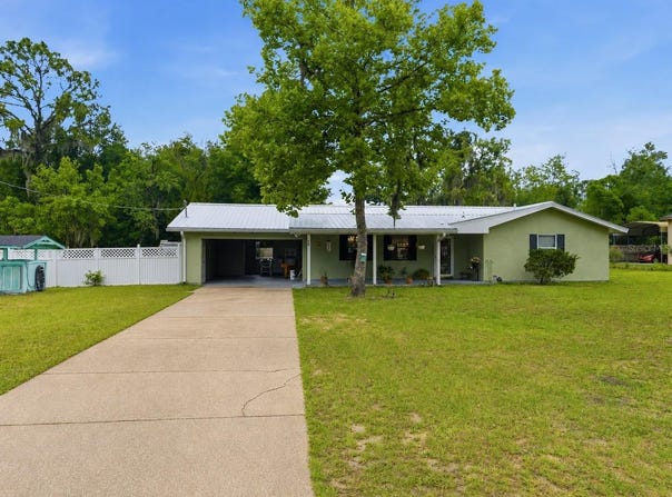 334 7TH Way, INTERLACHEN, FL 32148