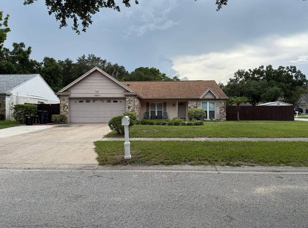 2601 Hampton Park, Seffner, FL 33584
