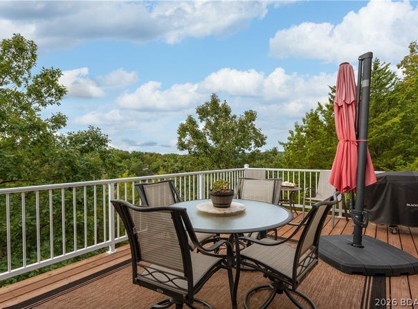 528 West End Circle, Osage Beach, MO 65065