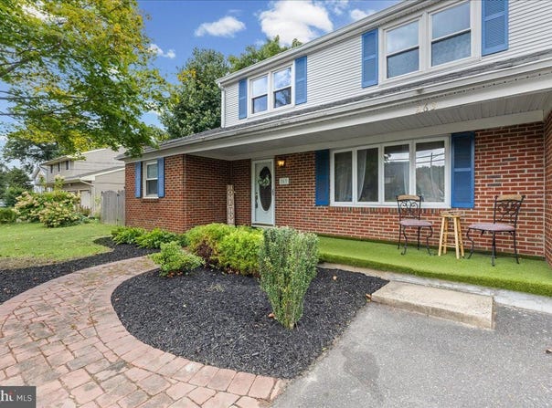 263 FELLOWSHIP Road, MOORESTOWN, NJ 08057