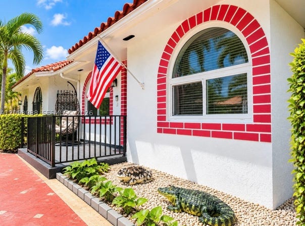 5920 W 20th Ln, Hialeah, FL 33016