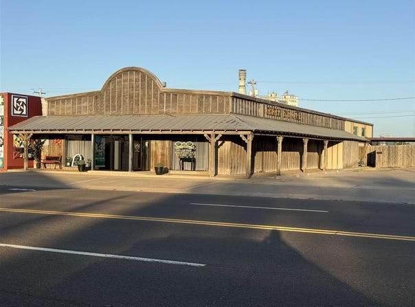 315 S Main, Frederick, OK 73542