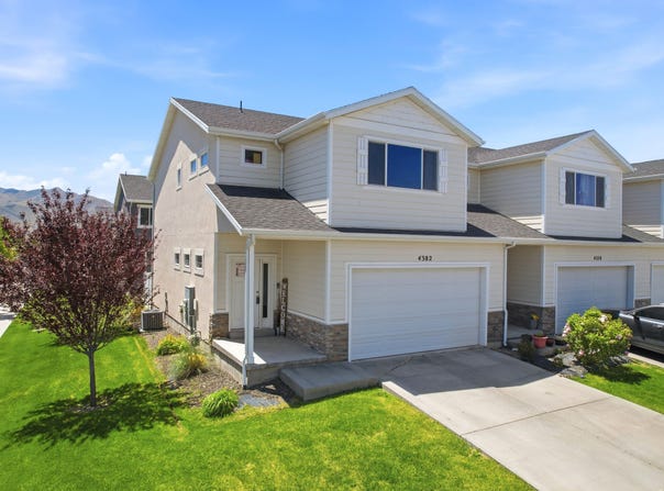 4382 E CASPIAN Ct, Eagle Mountain, UT 84005