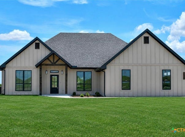 7889 Pecan Road, Troy, TX 76579