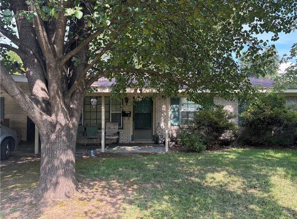 3 S 5th Avenue, Dardanelle, AR 72834