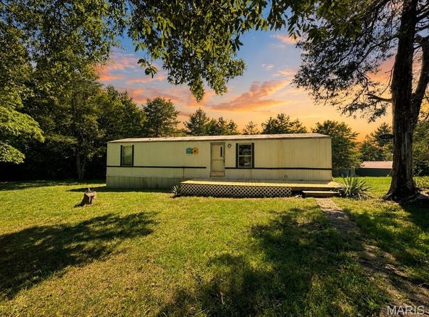 540 Point Road, Farmington, MO 63640
