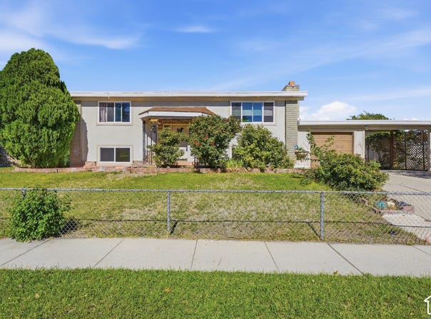 2571 S VESPA Dr, West Valley City, UT 84119
