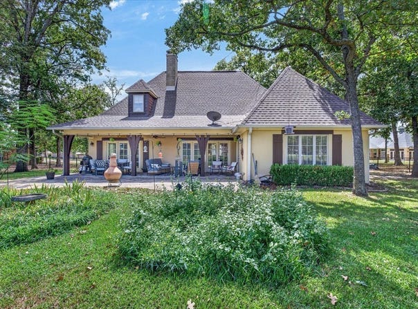 257 Saint Andrews Drive E, Mabank, TX 75156