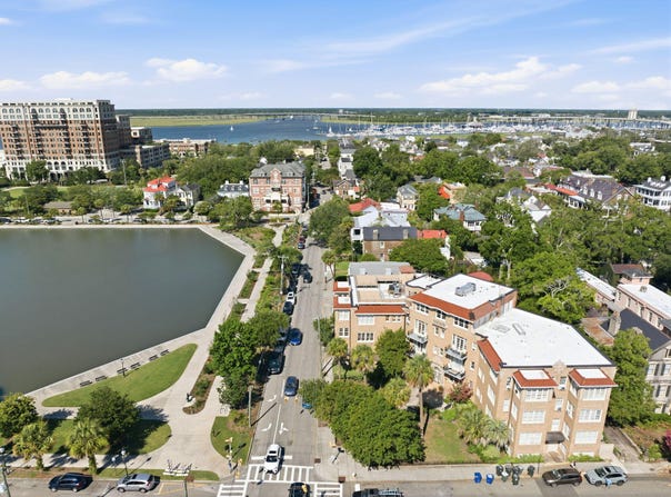 63 Rutledge, Charleston, SC 29401