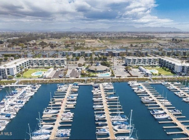 3101 Peninsula Road, Oxnard, CA 93035