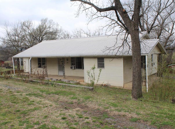 400 CANAAN ROAD, Marshall, AR 72650