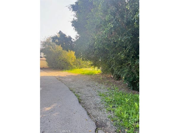 1924 N Parish Pl, Burbank, CA 91504