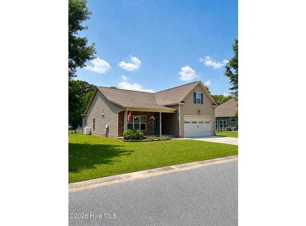 135 Dean Drive, Chocowinity, NC 27817