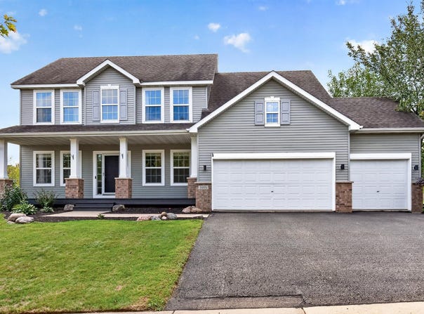 9465 Glacier Road, Minnetrista, MN 55375