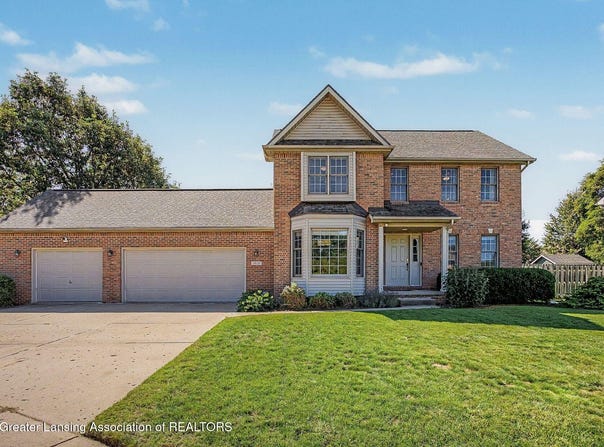 5815 Caleta Drive, Lansing, MI 48911